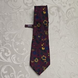 Gucci Men's Dark Red Tie with Floral Pattern